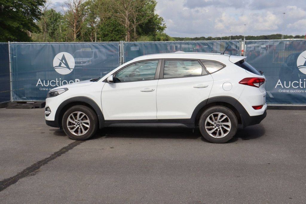 SUV Hyundai Tucson Benzin 132 PS 2016 (Marge)