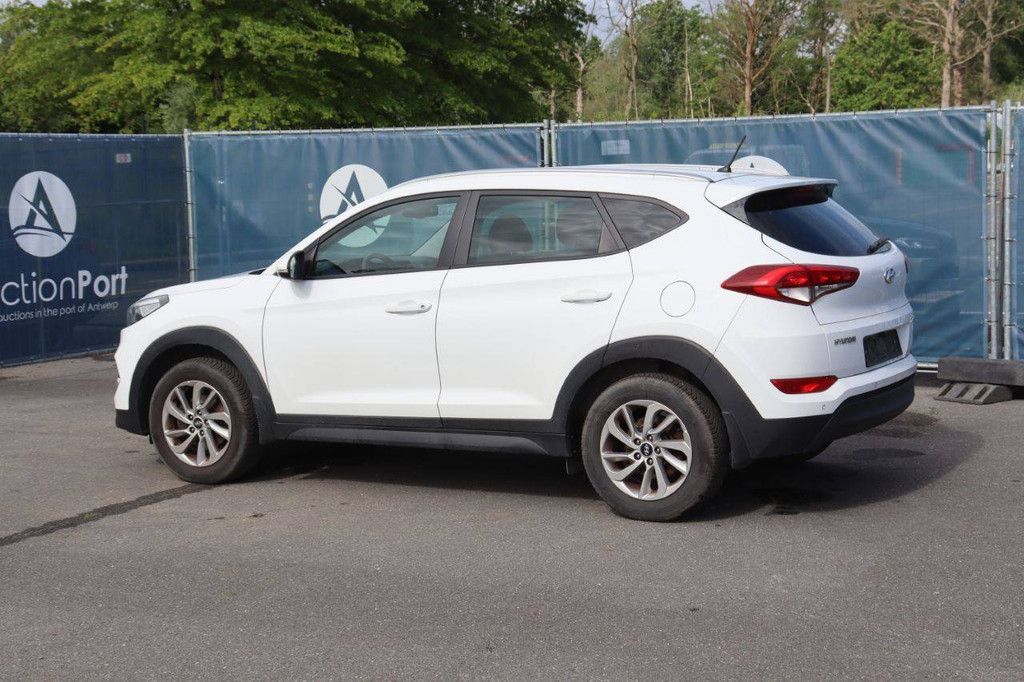 SUV Hyundai Tucson Benzin 132 PS 2016 (Marge)
