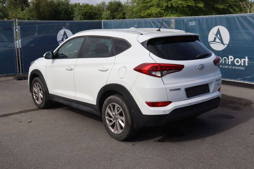 SUV Hyundai Tucson Benzin 132 PS 2016 (Marge)