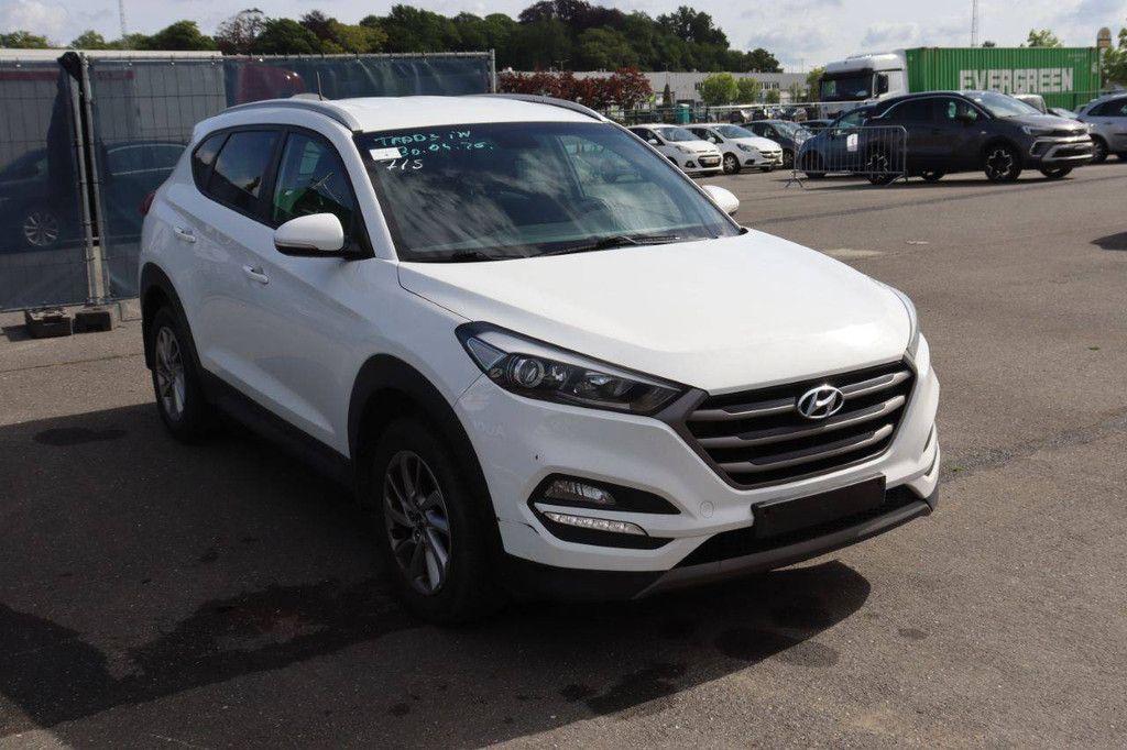SUV Hyundai Tucson Benzin 132 PS 2016 (Marge)