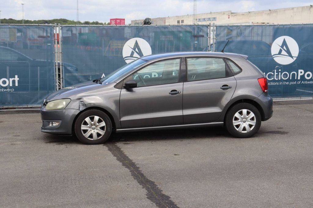 Pkw Volkswagen Polo Benzin 60 PS 2010 (Margin)