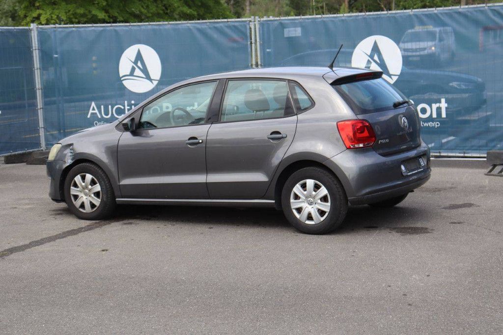 Pkw Volkswagen Polo Benzin 60 PS 2010 (Margin)