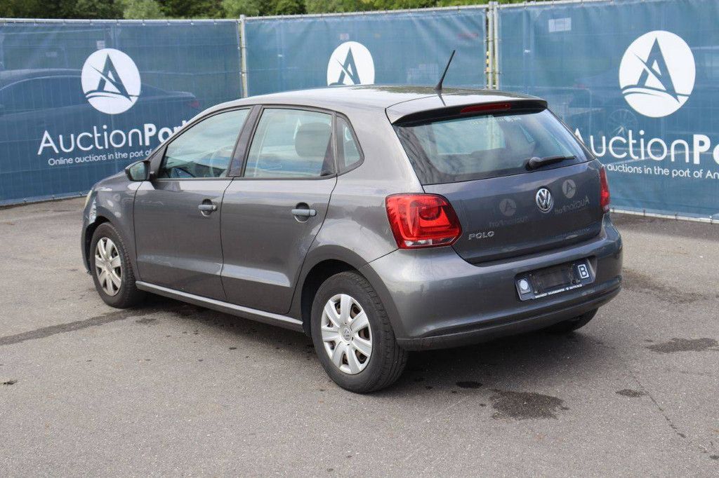 Pkw Volkswagen Polo Benzin 60 PS 2010 (Margin)