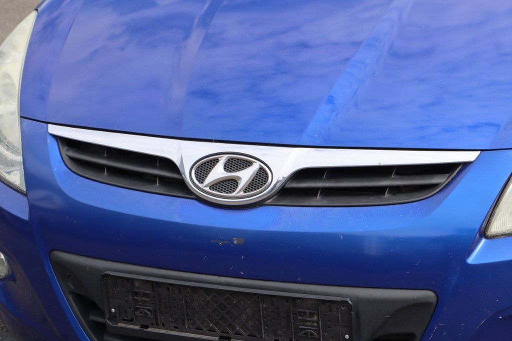 Hyundai i20 Petrol 75hp Passenger Car 2009 (Margin)