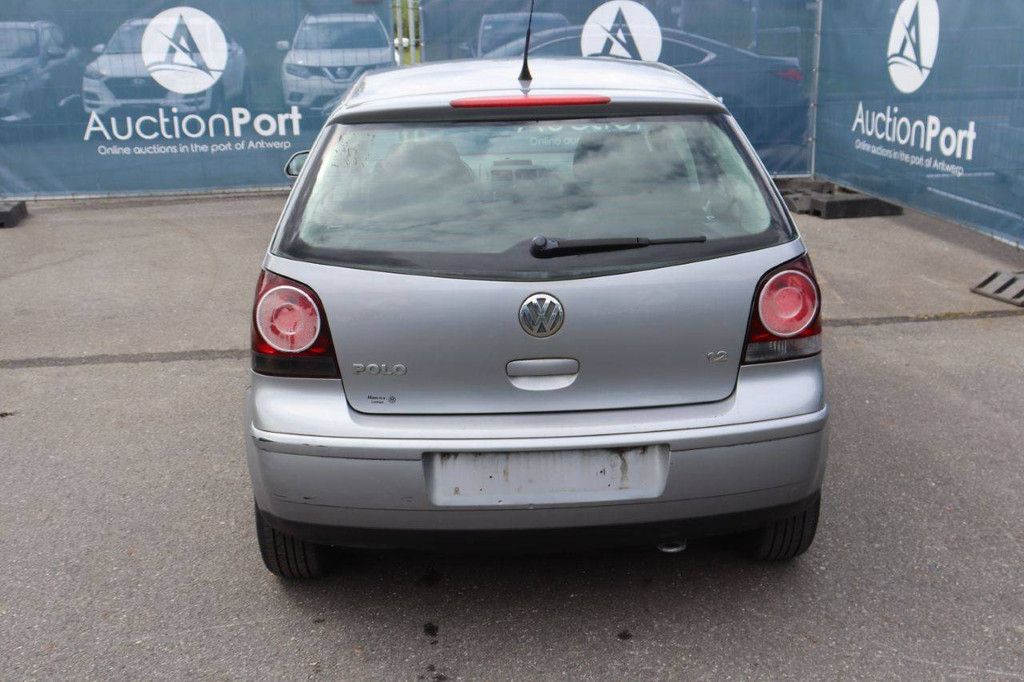 Passenger car Volkswagen Polo Petrol 70hp 2008 (Margin)