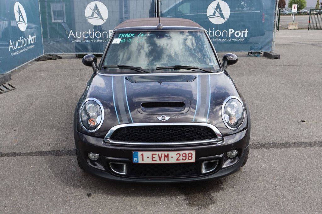 MINI Cooper S Convertible Petrol 75hp 2013 (Margin)