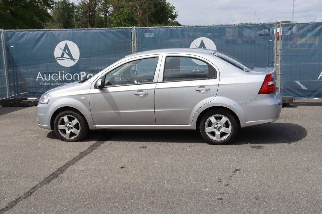 Pkw Chevrolet Aveo Benzin 94 PS 2007 (Margin)