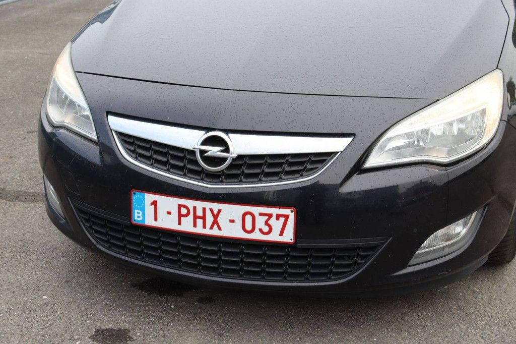 Pkw Opel Astra Benzin 100 PS 2011 (Margin)