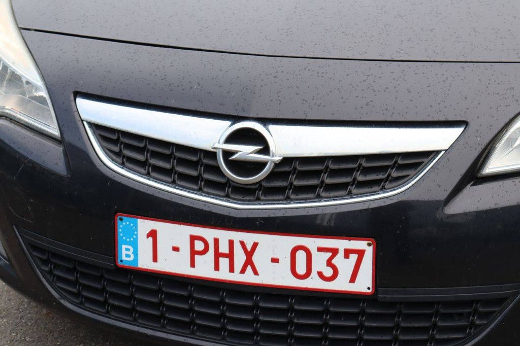 Pkw Opel Astra Benzin 100 PS 2011 (Margin)