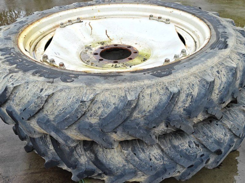 300/95R46 XXX