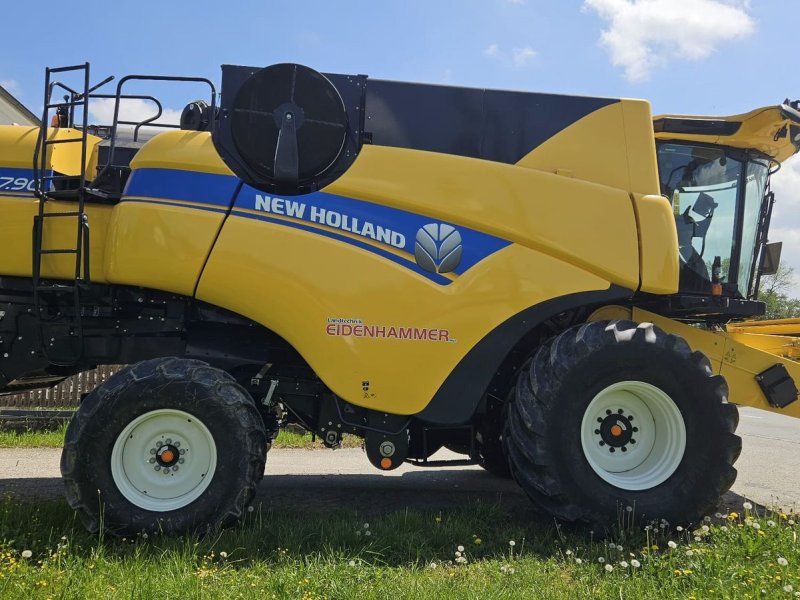 New Holland CX 7.90
