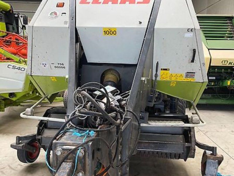 Claas Quadrant 2200 Advantage RF mit ca. 61.200 Ballen