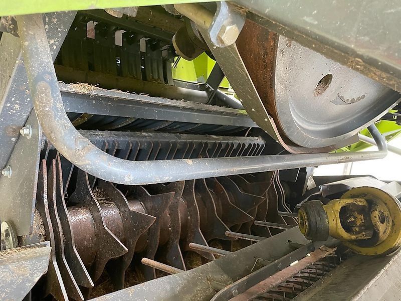 Claas Quadrant 2200 Advantage RF mit ca. 61.200 Ballen