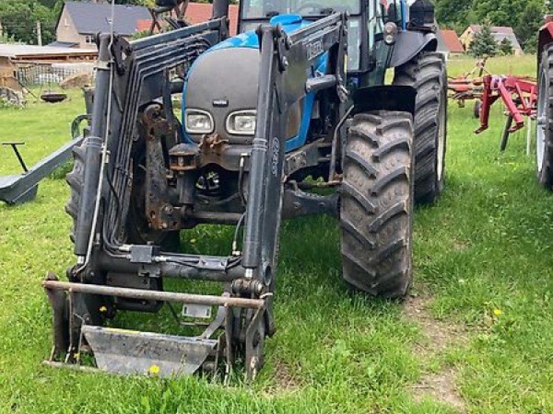 Valtra A85