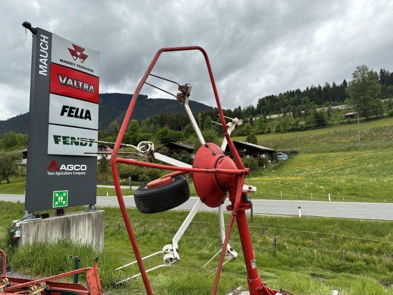 Pöttinger Heuer Hit 54