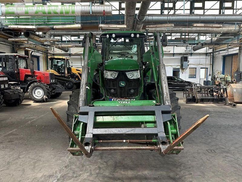 John Deere 6150m