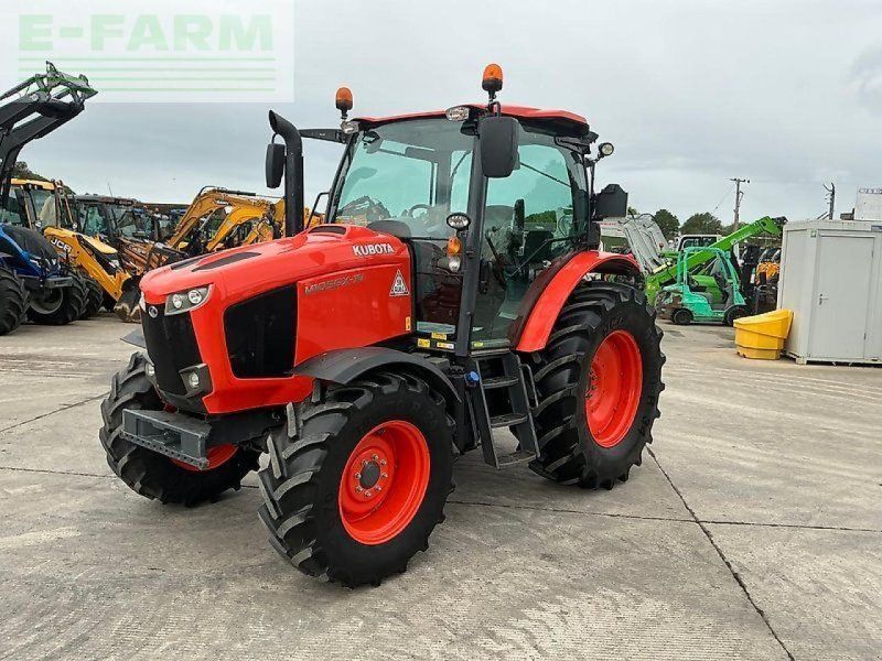 Kubota m105 gx-iv  (st26382)