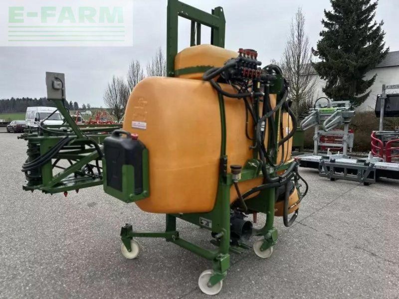Amazone uf1000