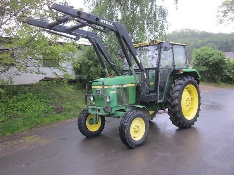 John Deere 1640