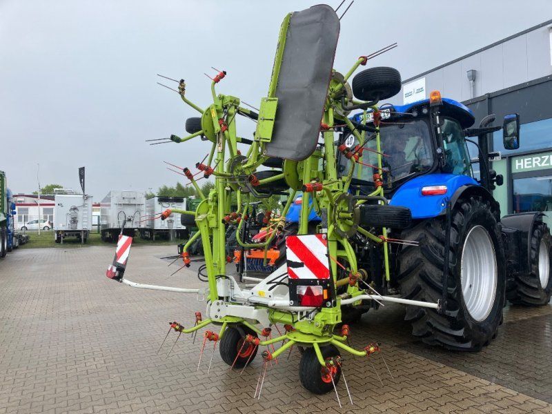 Claas VOLTO 900