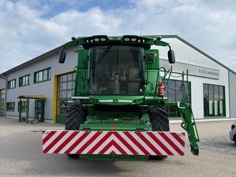 John Deere S780