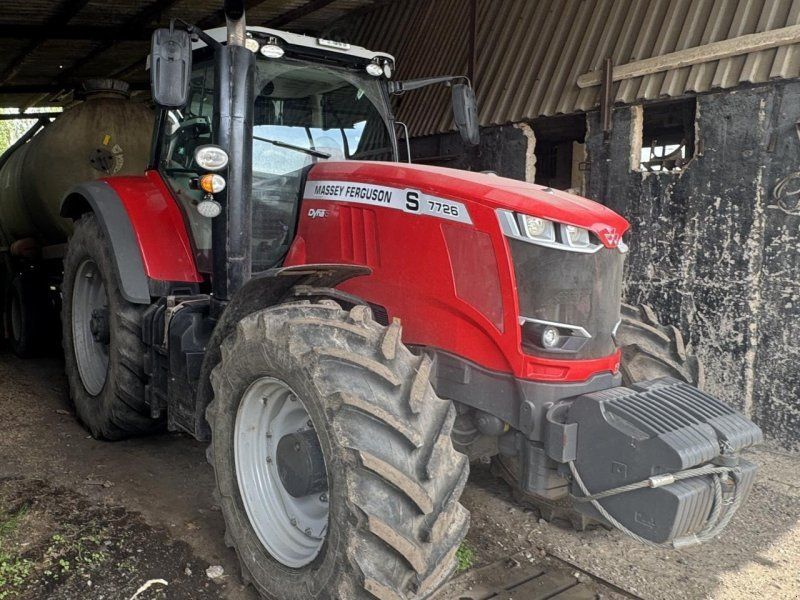 Massey Ferguson 7726S Dyna6