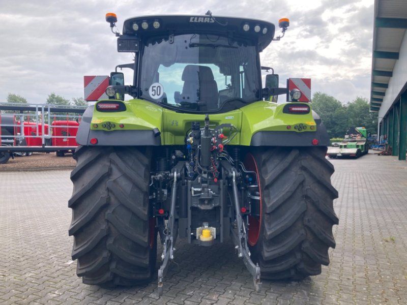 Claas Arion 660 Cmatic