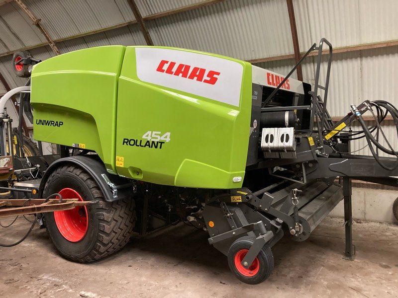 Claas Rollant 454 RC UW