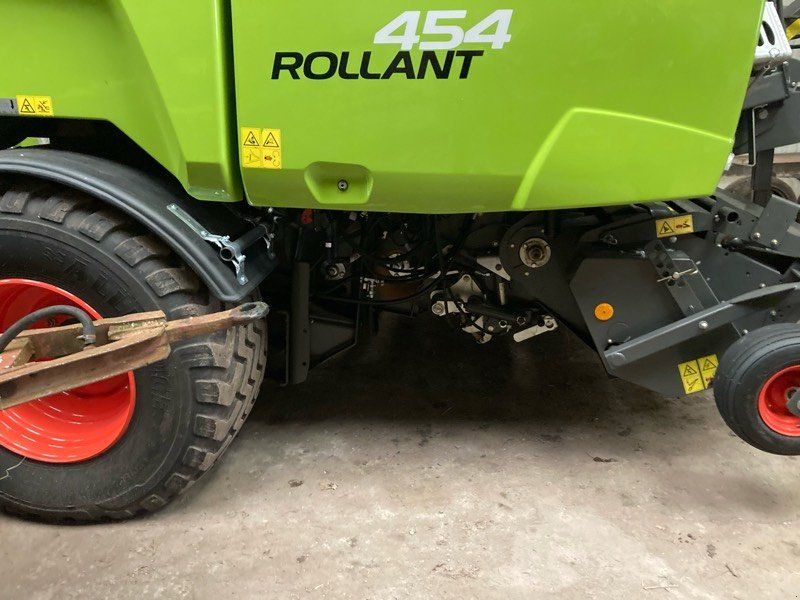 Claas Rollant 454 RC UW