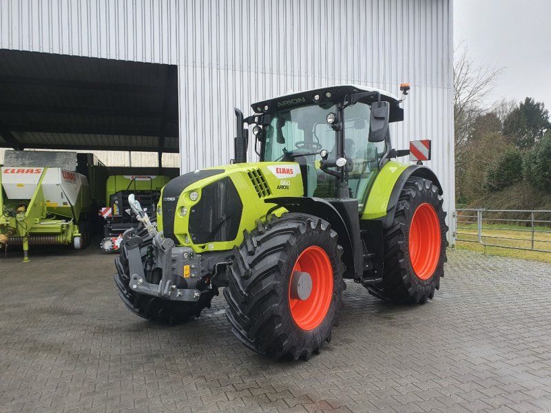 Claas Arion 660 Cmatic