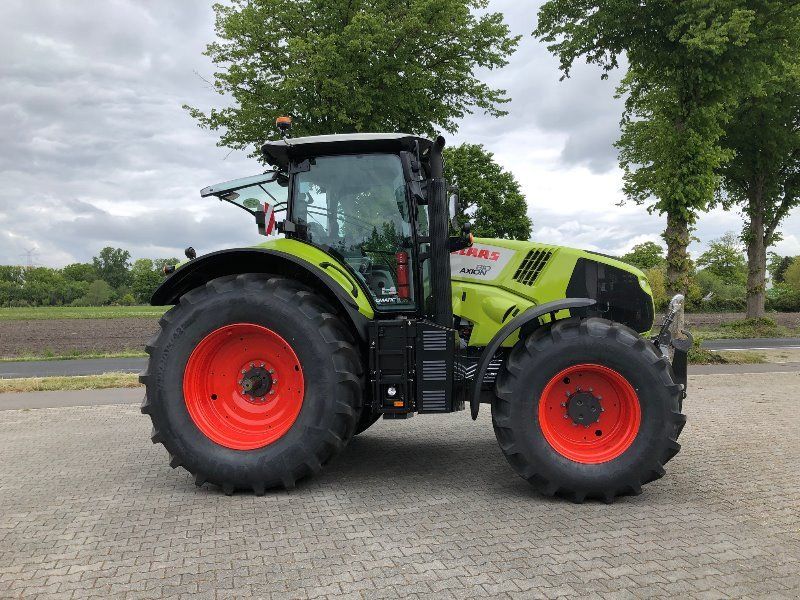 Claas Axion 810 CM Cis+