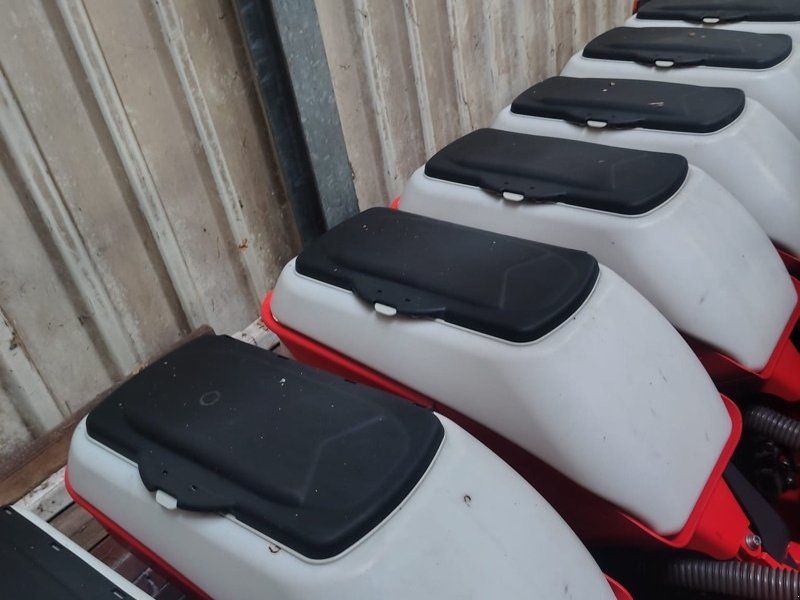 Kuhn Maxima 3 TIL E mit Fronttank