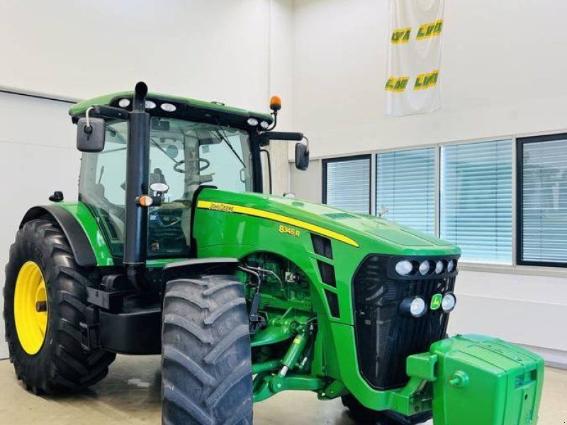John Deere 8345R