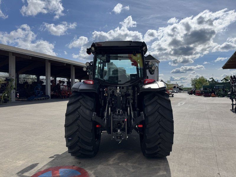 Valtra G135 VERSU