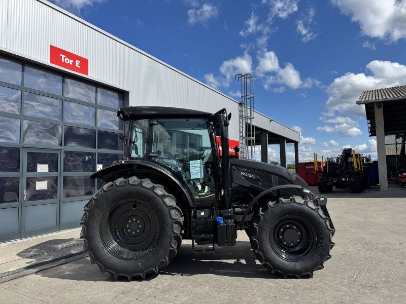 Valtra A 115
