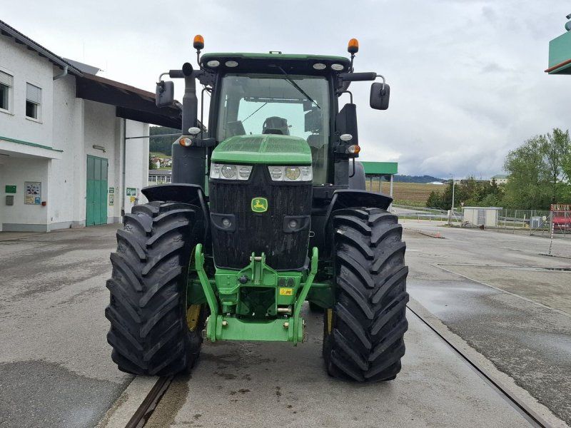 John Deere 7310R