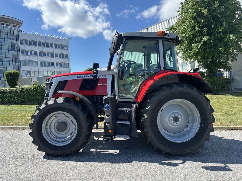 Massey Ferguson 6S.135