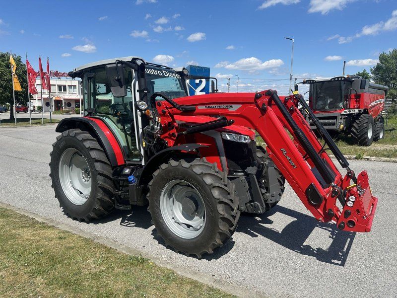Massey Ferguson 5M.115