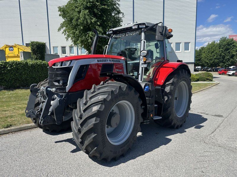 Massey Ferguson 7S.180