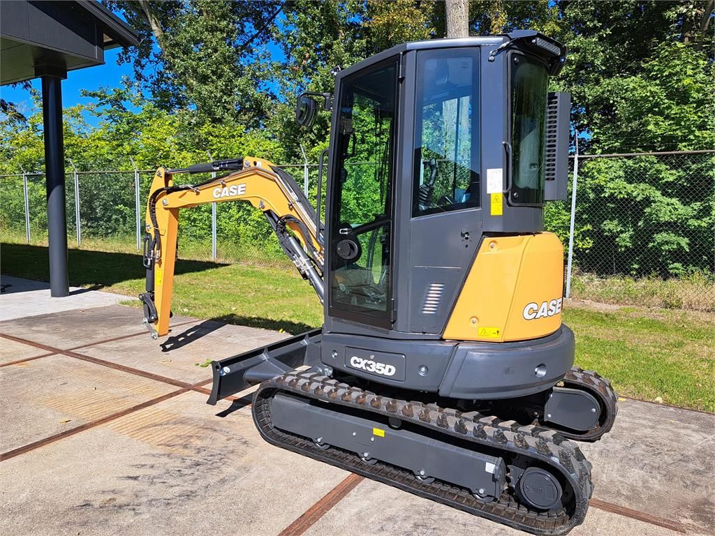 CASE Construction CX35D