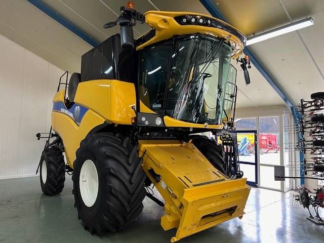 New Holland CX 5.80 nieuw direct leverbaar speciale prijs