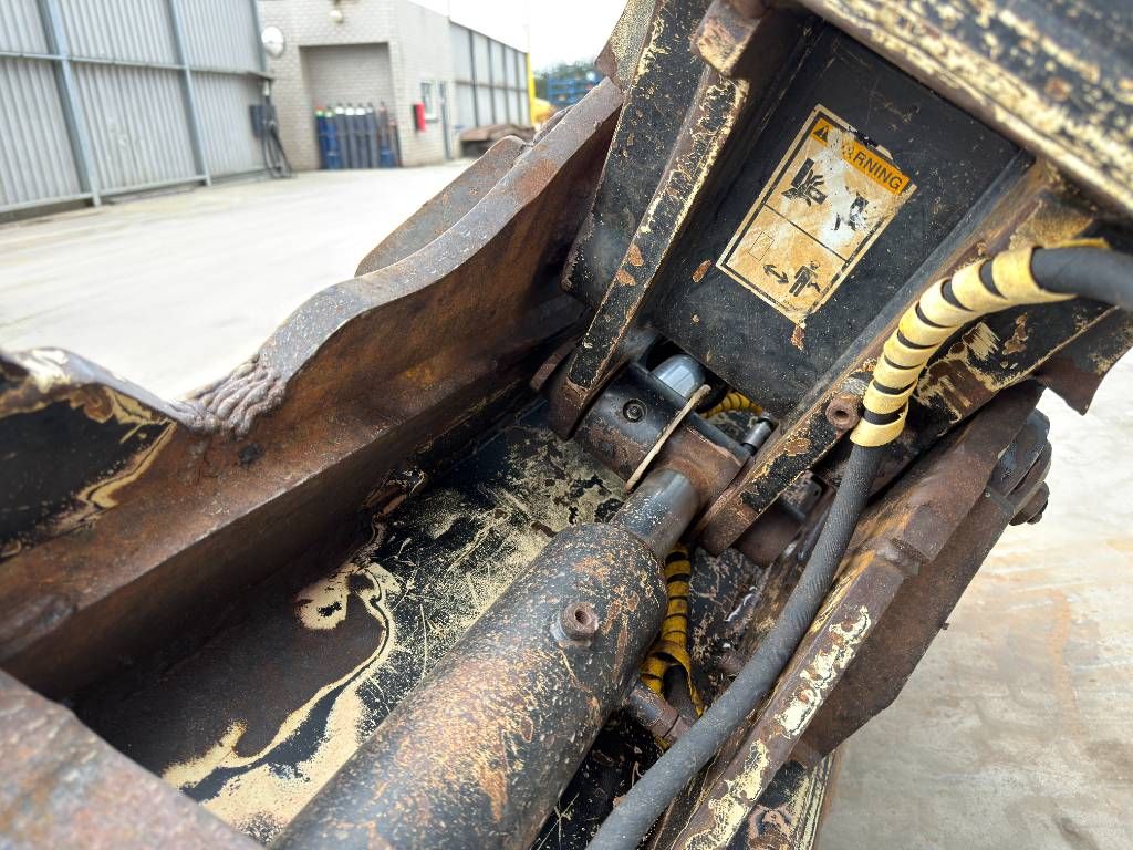 CAT CW40