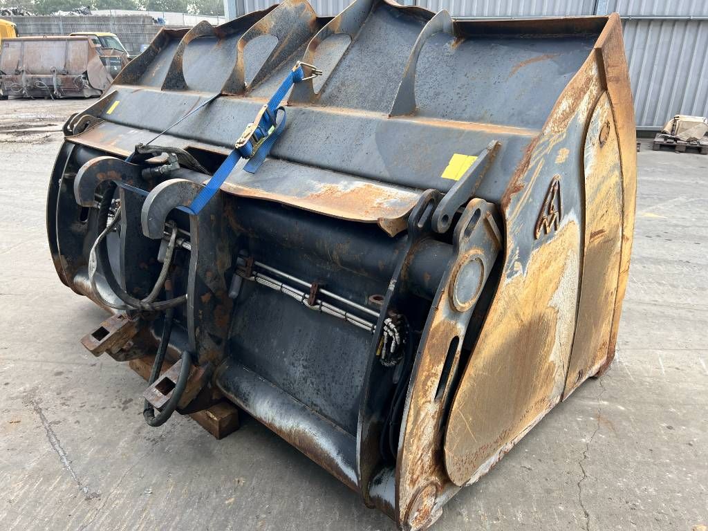 CAT Fusion 938G / 938H / 938K / 938M