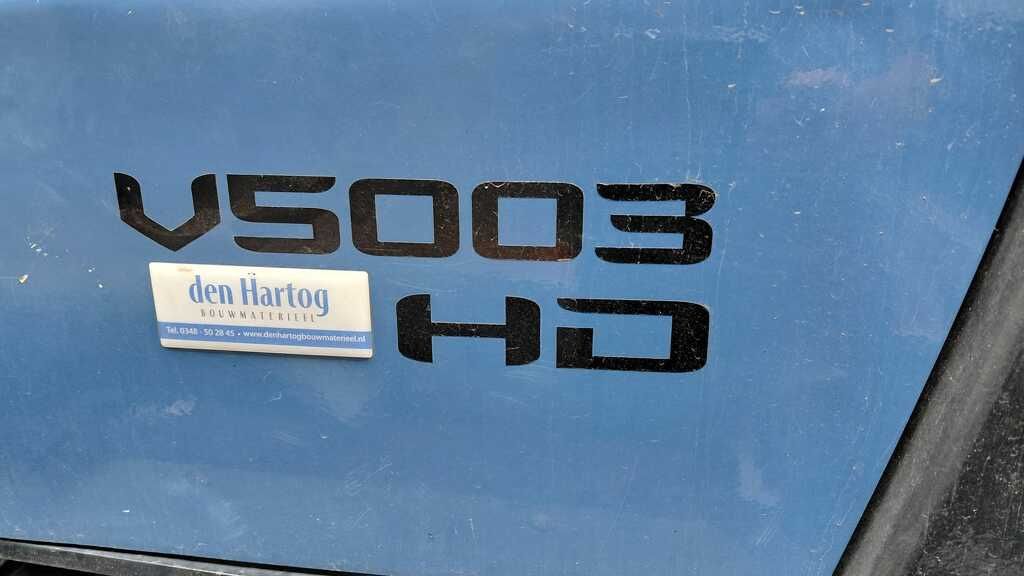 Giant V5003HD