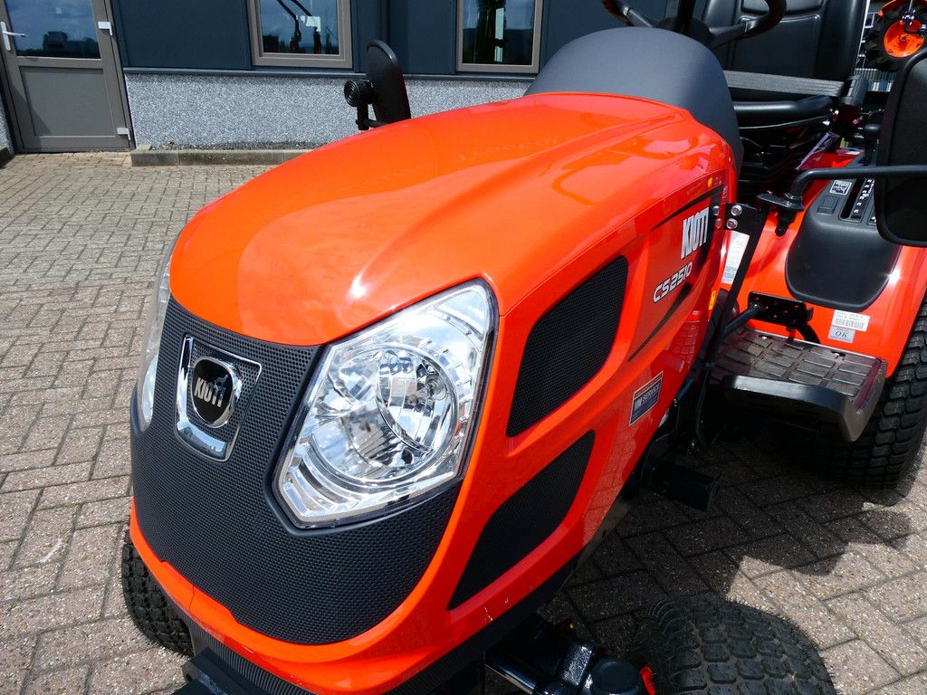 Kioti CS2510 4wd HST / 0001 Draaiuren / Actieprijs