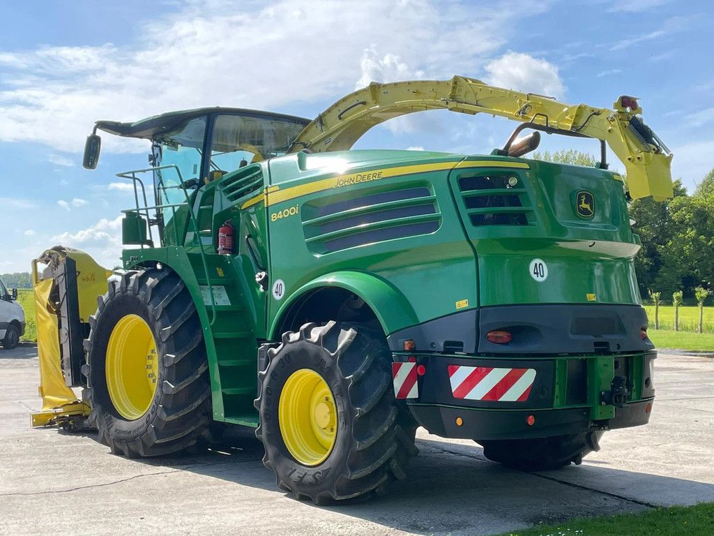John Deere 8400 I Maishakselaar Hakselaar Graspick up Kemper