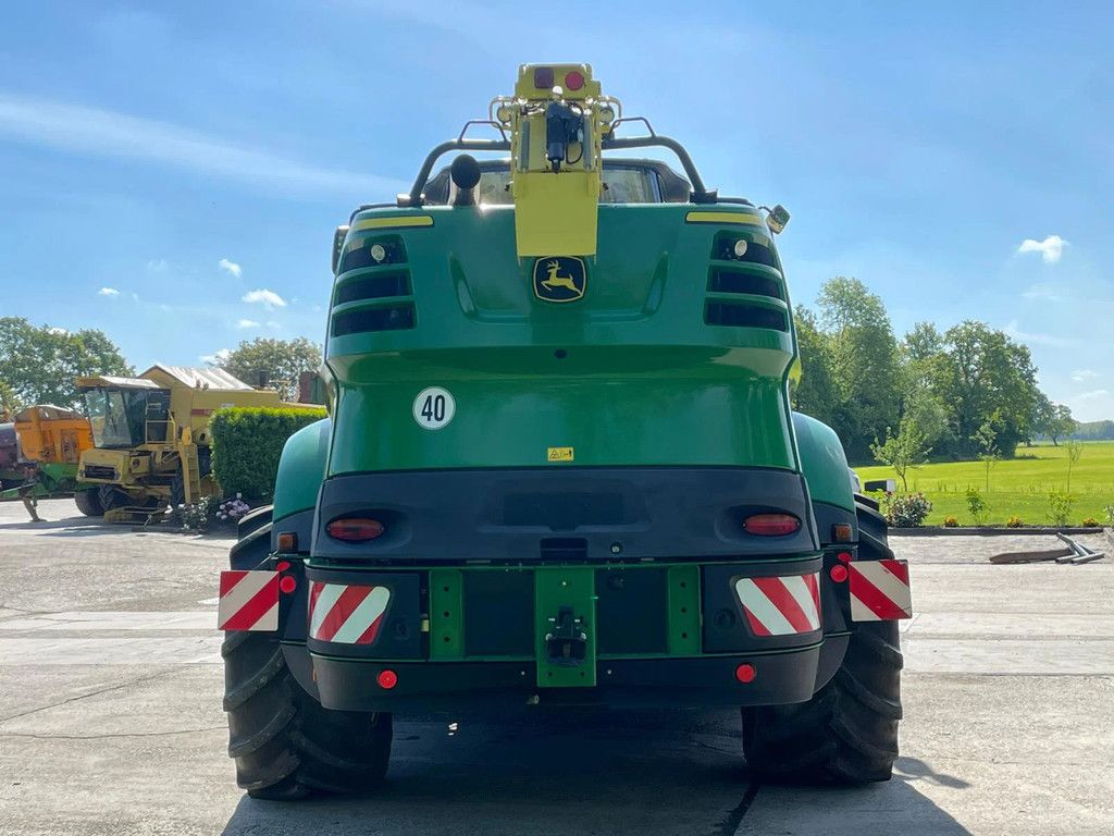 John Deere 8400 I Maishakselaar Hakselaar Graspick up Kemper