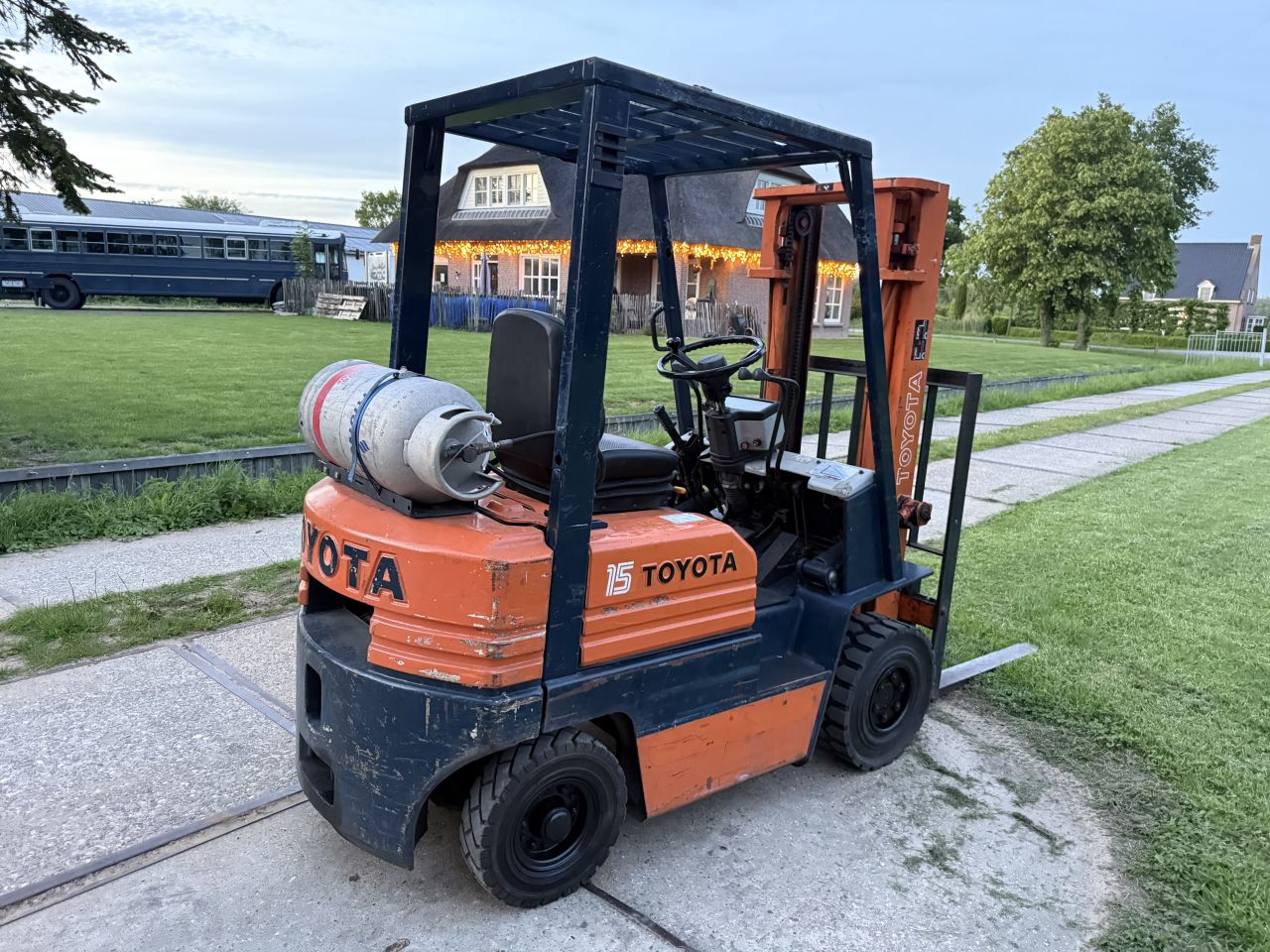 Toyota 1500KG LPG heftruck automaat doorkijkmast 201cm
