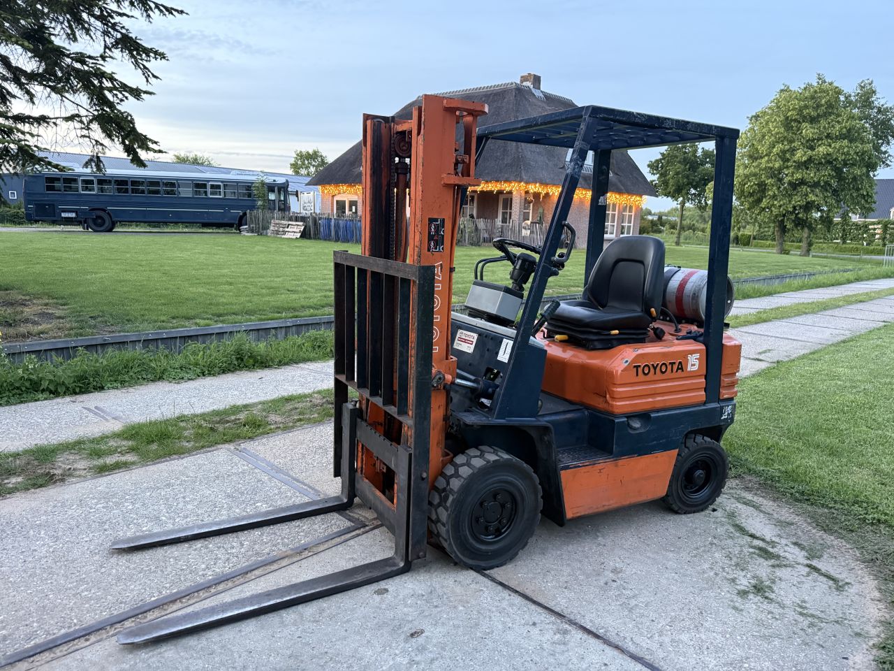 Toyota 1500KG LPG heftruck automaat doorkijkmast 201cm