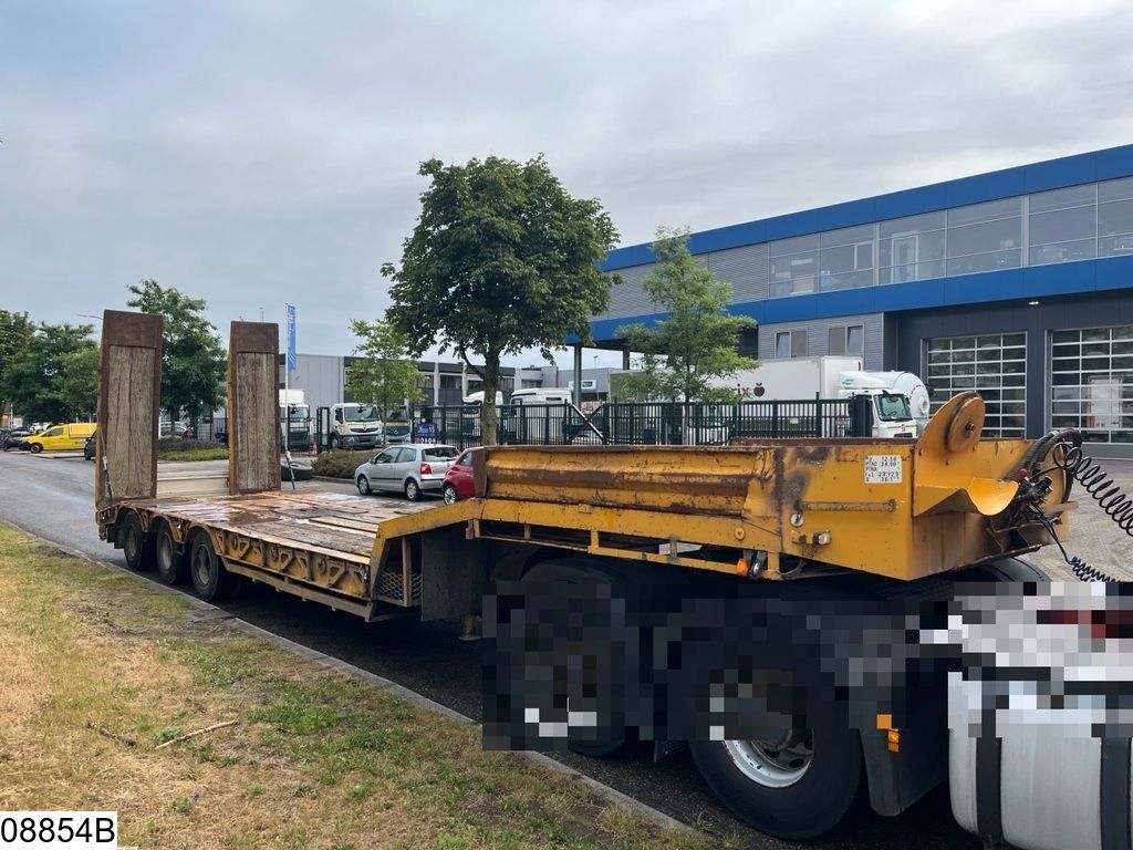 Trax Lowbed 53.000 KG